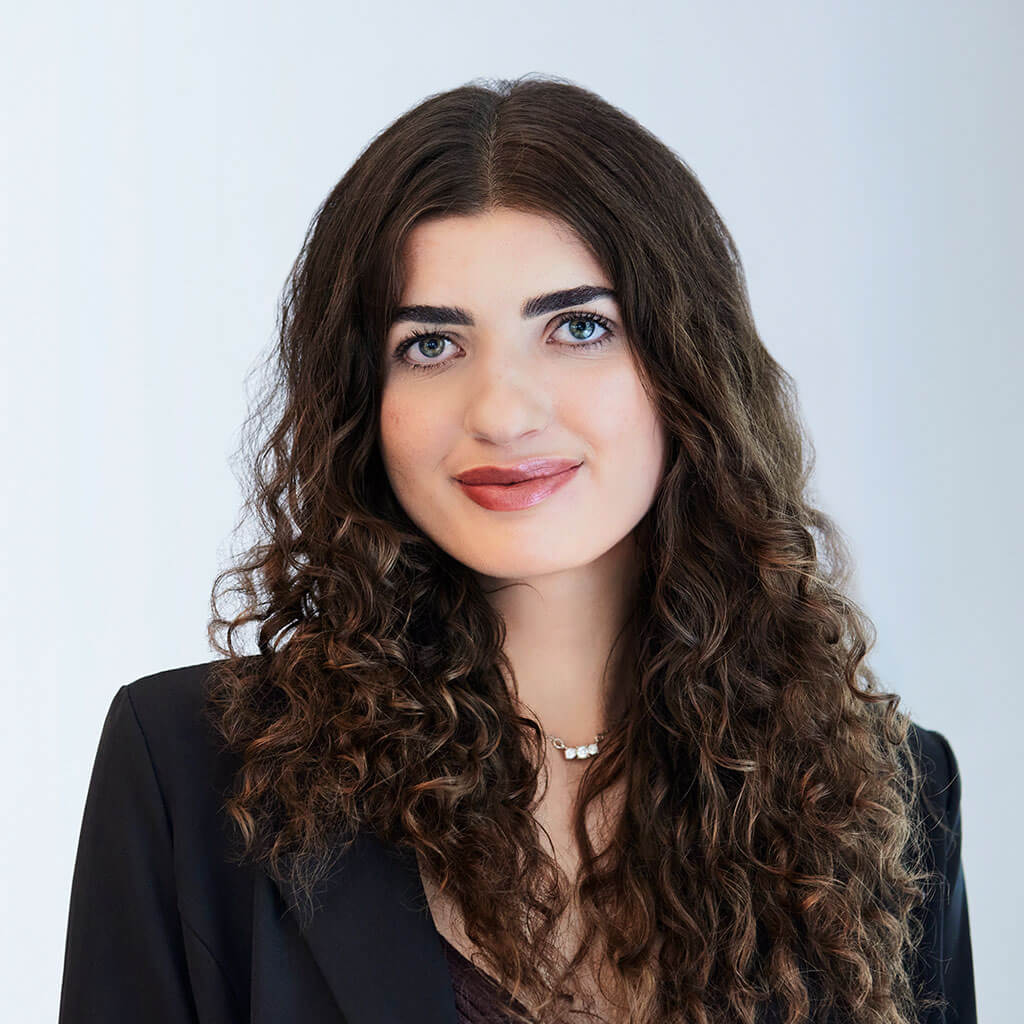 Teuta Ahmetaj, Auszubildende bei Schuhmann Rechtsanwälte